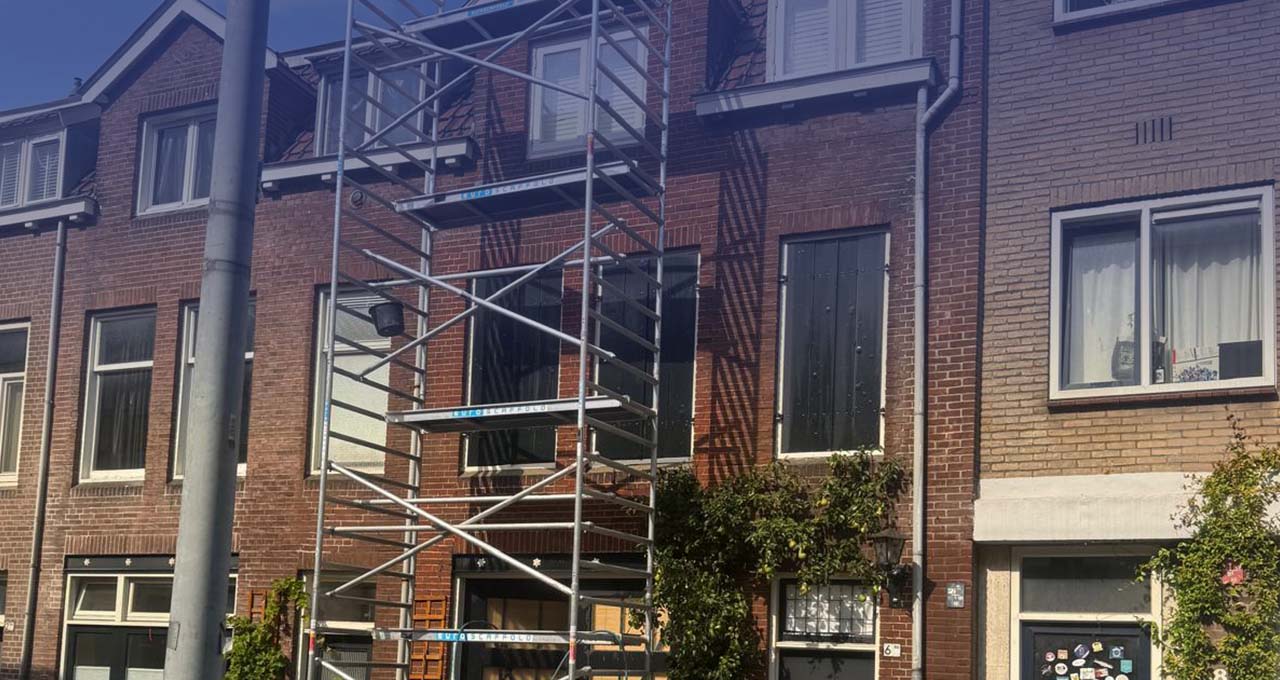 DB Gevelonderhoud - specialist in onderhoud en schoonmaken van gevels en daken - foto 3 overgang
